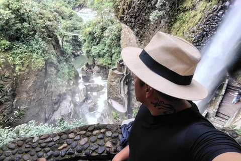 Quito: Baños de Agua Santa, Cotopaxi, Yambo Lagoon Tour, 2 days 1 night