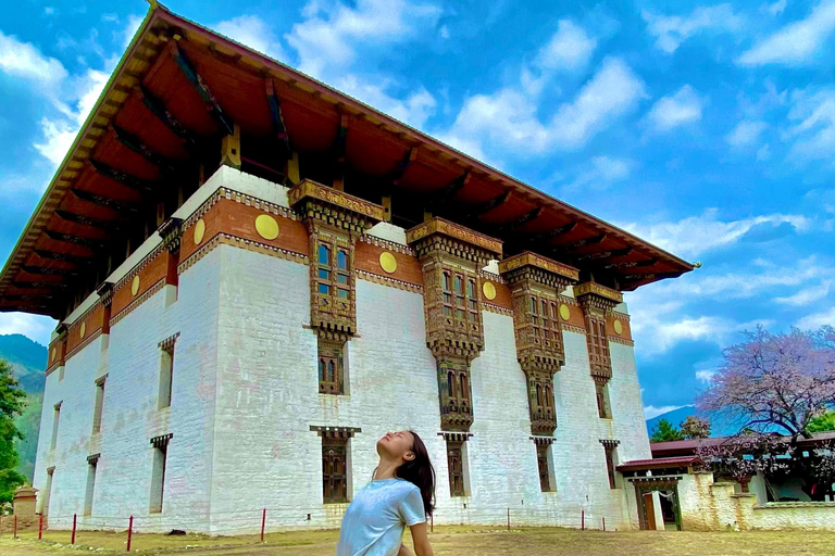 ''Bhutan: 6-Day Hidden Himalayas Tour with Meals''