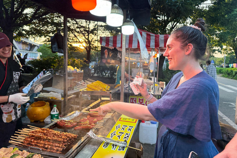 Han's River Picnic in Center of Seoul