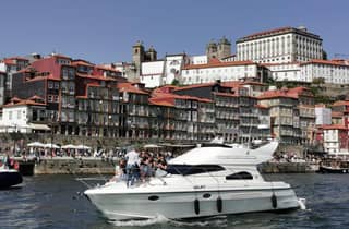 PORTO: LUXUS-YACHTFAHRT – 6 BRÜCKEN – DOURO-WEIN – SONNENUNTERGANG-OPTION