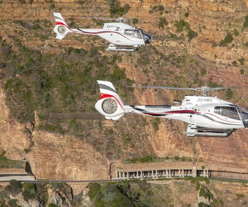 Cape Town: 2 Oceans Helicopter Flight with Boat Tour Ticket