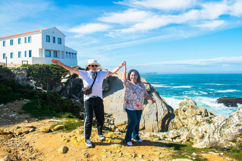 From Lisbon: Óbidos and Peniche Day Tour with Local Guide