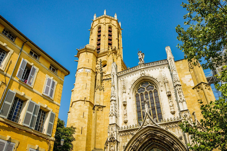 Best of Aix-en-Provence: Private Walking Tour with a Local Private City Walking Tour - 2Hr