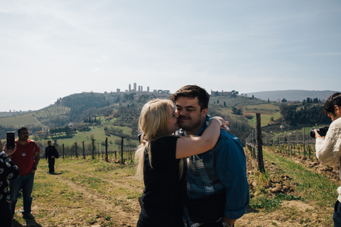 Florence: Pisa, Siena, San Gimignano, and Chianti Experience Tour in Spanish