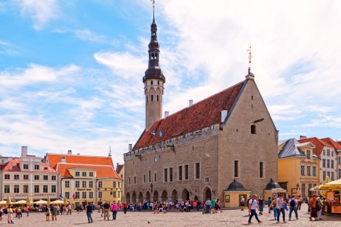 Tallinn: City Exploration Game and Tour on your Phone