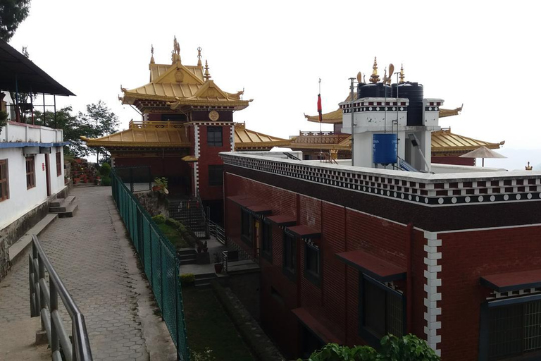 Katmandou : excursion d'une journée au village de Panauti et à Namobuddha