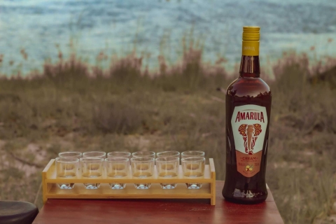 Wodospady Wiktorii: Safari Premium z tonikiem Amarula+GinMała wycieczka grupowa Gin Tonic