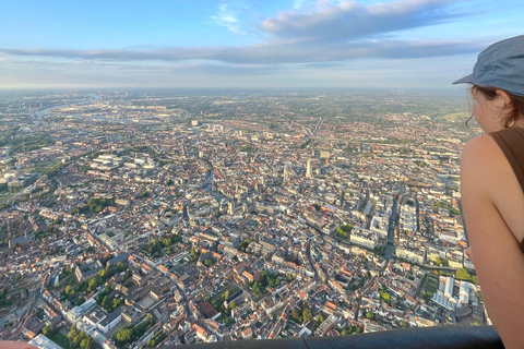 Gand: tour in mongolfiera all&#039;alba