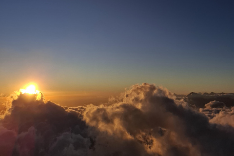 Santa Ana Volcano Sunrise Hike & Coatepeque Lake Tour