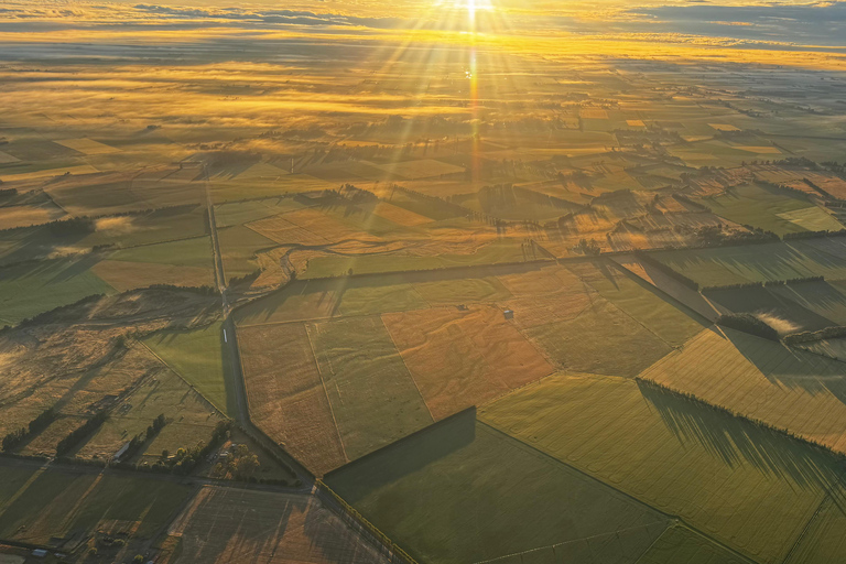 Canterbury Plains: Sunrise Hot Air Balloon Flight