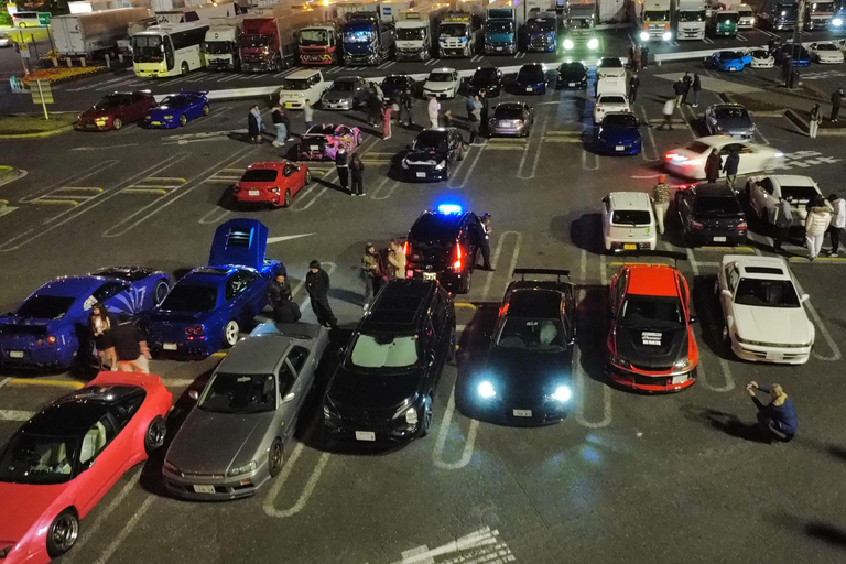 Tokyo JDM Night Tour Daikoku PA Car Meet Speed Highway Run Midnight highway speed run