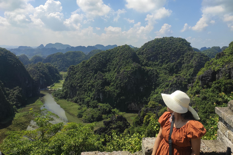 Ninh Binh 2 Dagen 1 Nachten Kleine Groep Van 9 Tour Vanuit Hanoi