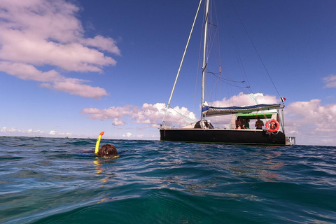 Guadalupa: Tour ecologico in barca a vela Ti-Bo in laguna