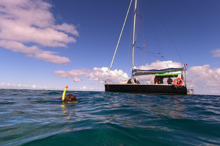 Guadalupa: Tour ecologico in barca a vela Ti-Bo in laguna