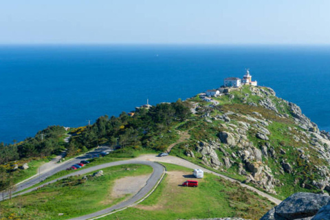 From Braga: Santiago de Compostela & Finisterra Day Trip