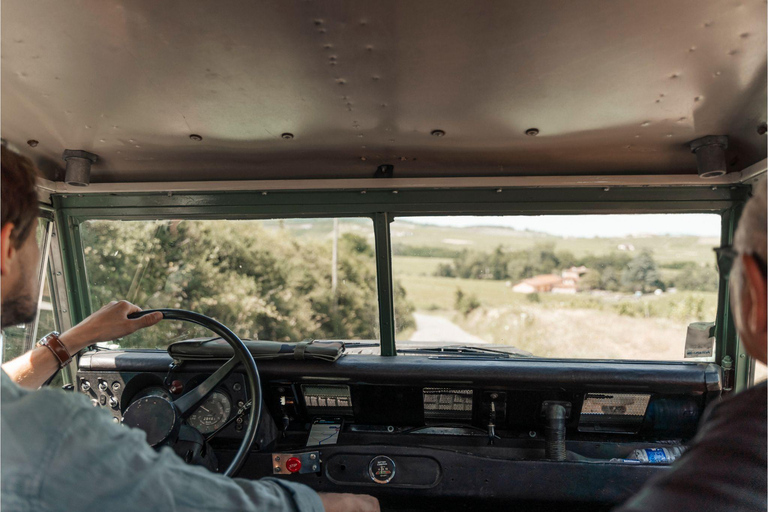 Da Lione: Tour privato di mezza giornata della Borgogna con DefenderCon ritiro a Lione presso il tuo alloggio