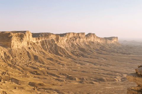 Riyadh: Edge of the World &amp; Keshta Tour