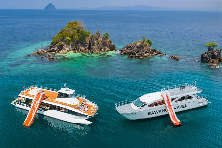 Phuket: Phi Phi ,Maya & Khai Luxury Power Catamaran Day Tour