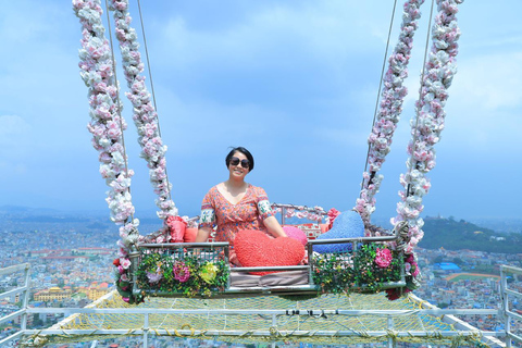 Kathmandu: Swyambhunath Stupa and Single Tree Swing Tour