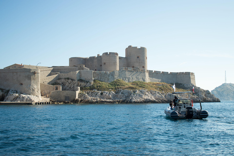 Marseille: Sunset Boat Trip to the Frioul Islands Marseille: Sunset Boat Trip to Frioul
