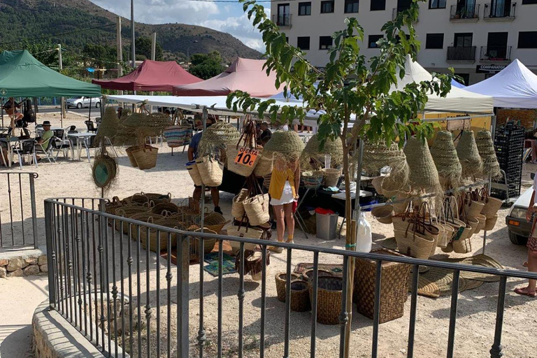 From Albir, Benidorm & Calpe: Jalon & Caves of Skulls Tour From Calpe with Meeting Point at Suitopia