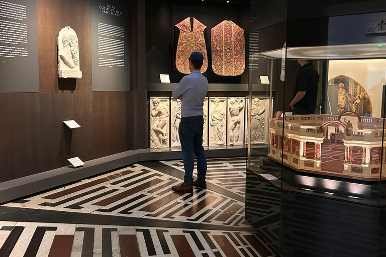 Firenze: Tour del Museo del Duomo e scalata della Cupola del BrunelleschiTour guidato in tedesco