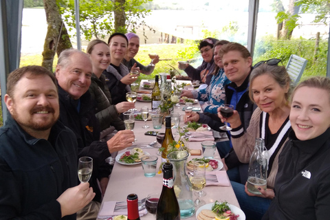 Inverness: Loch Ness Monster Cruise, Lunch, Urquhart Castle