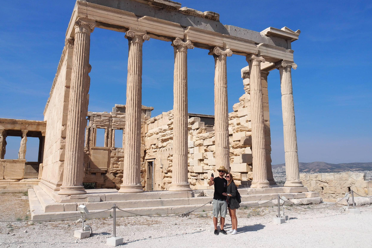 Athens Pass: Acropolis, Top Attractions, Unlimited Transport Basic - 2 Attractions & 1-Day Unlimited Metro Athens Ticket