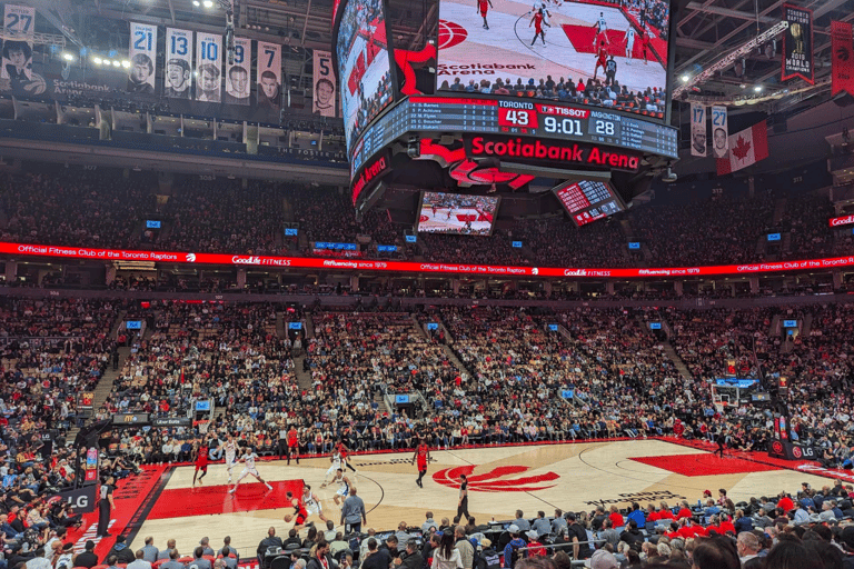 Toronto: Toronto Raptors NBA matchbiljett på Scotiabank ArenaBudget Sittplatser