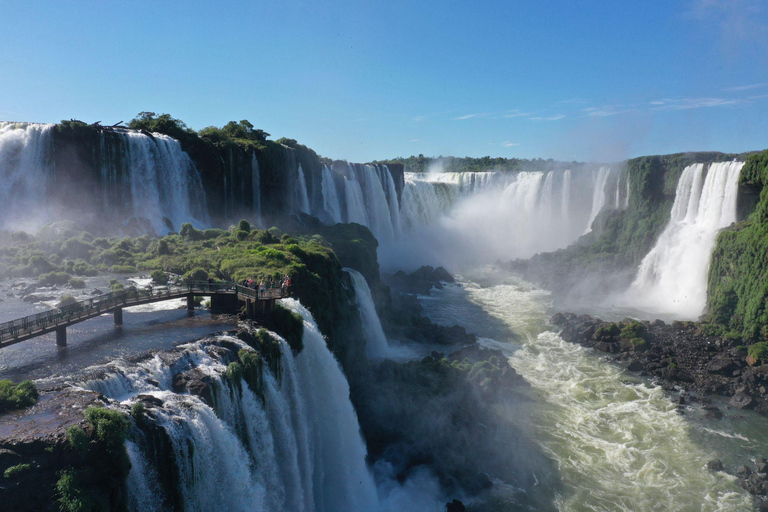 Iguazu-Wasserfälle: Premium 1-Tages-Tour auf der brasilianischen und argentinischen Seite