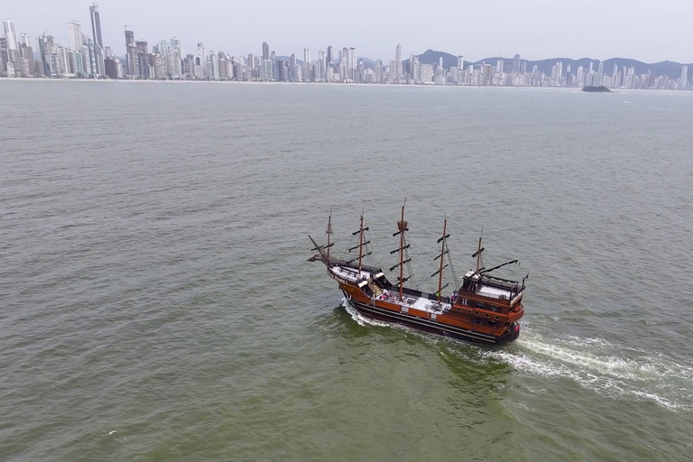 Side: Pirate Party Boat Cruise with Dinner & Drinks Side: Pirate Party Boat Cruise with Dinner & Drinks