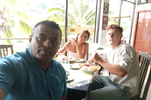 Kandy: Sigiriya, Pidurangala, and Spice Garden Day Trip