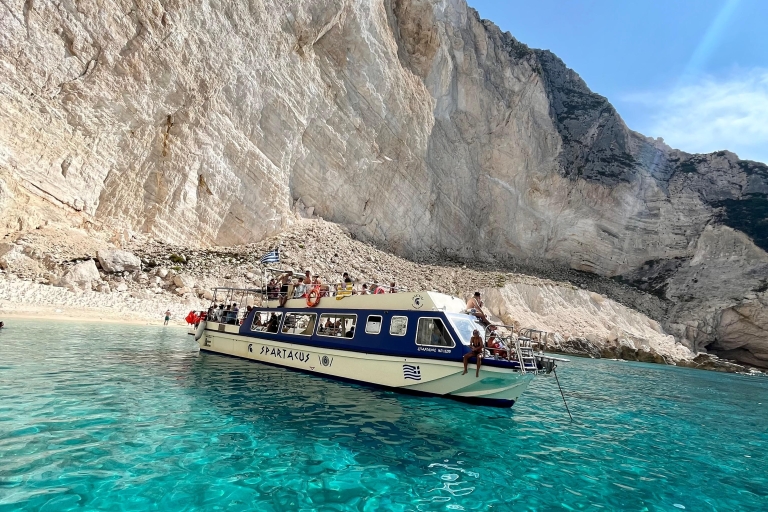 Zakynthos: VIP Halve Dag-Tour & Cruise naar Navagio & GrottenPick-up van MSC ARMONIA Cruiseschip