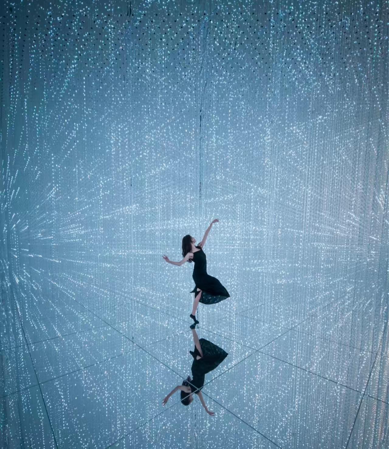 Macau teamLab SuperNature: Einlass zur immersiven Kunstausstellung