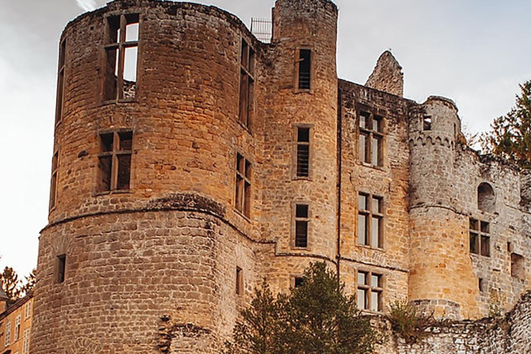Luxembourg: Haunted Castles and Ghost Legends Private Tour