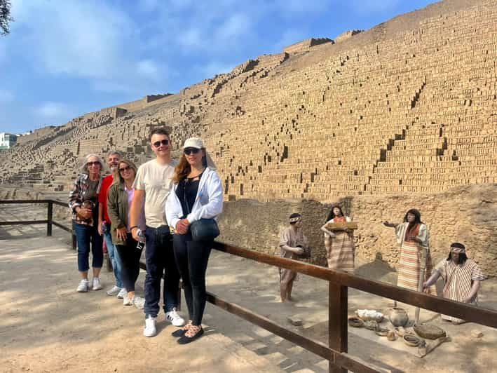 Lima: Piramide di Huaca Pucllana e tour di Miraflores + Pick Up