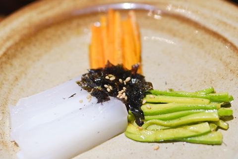 Clase de cocina Royal Seoul en un hanok centenarioClase de cocina real de Seúl en una casa tradicional hanok de 100 años de antigüedad