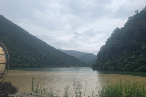 Tour privato di un giorno intero da Batumi alle cascate