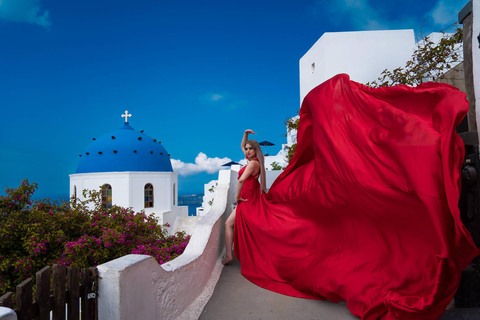 Santorini: Sessão de fotos particular com vestido voador30 minutos - Sessão de fotos com vestido esvoaçante