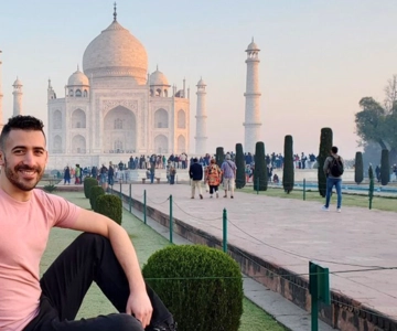 From Delhi: Private Taj Mahal & Agra Day Trip by Car or Rail