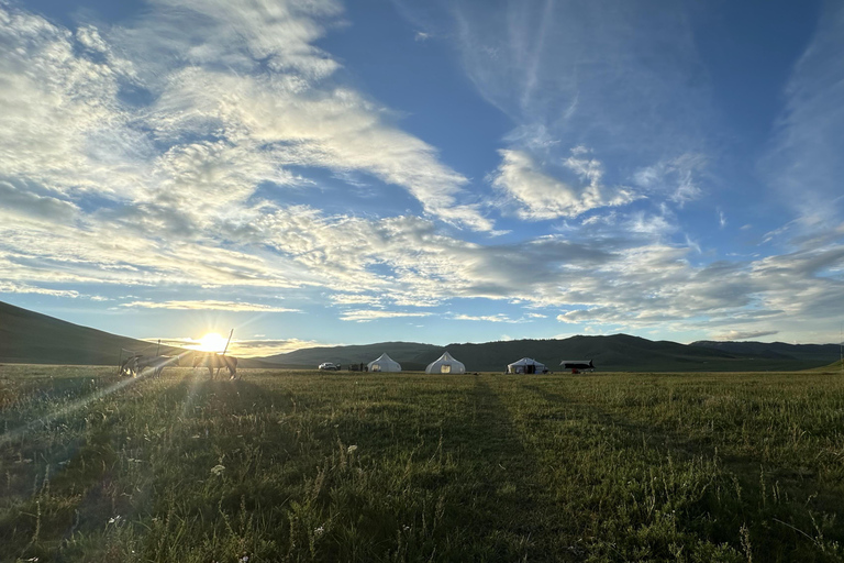 3 days Horse Archery lesson by epic MONGOL warriors