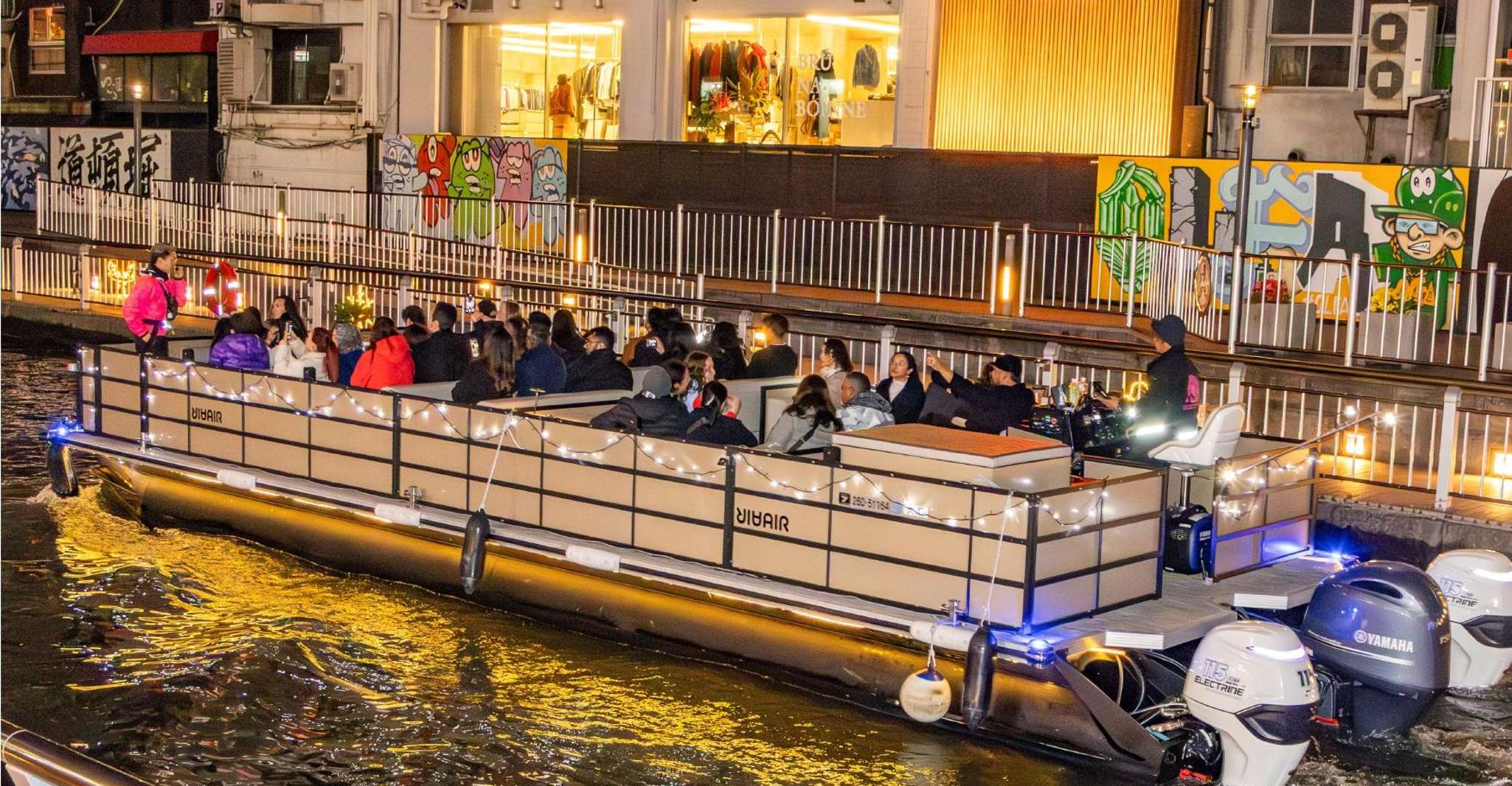Osaka: Dotonbori River Cruise with Glico Sign & Neon Views photo 4
