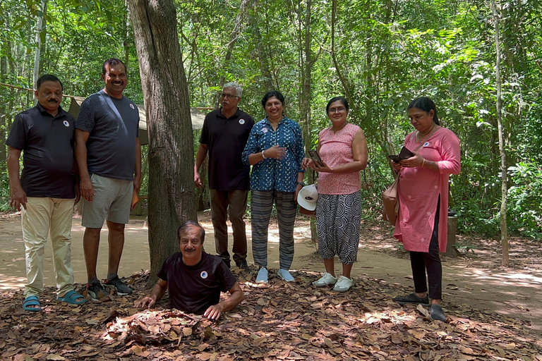 Cu Chi Tunnels Privat tur från Ho Chi Minh CIty med bil