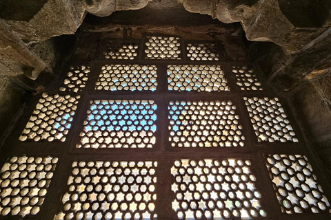 Jaipur: Half or Full-Day Sightseeing Tour with Guide+ Pickup Full Day Sightseeing Tour by Tuk- Tuk with Driver+ Pickup