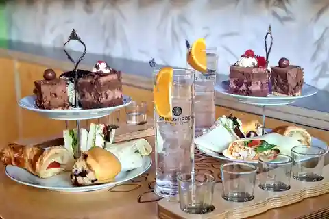 Té de la Tarde y Masterclass de Gin
