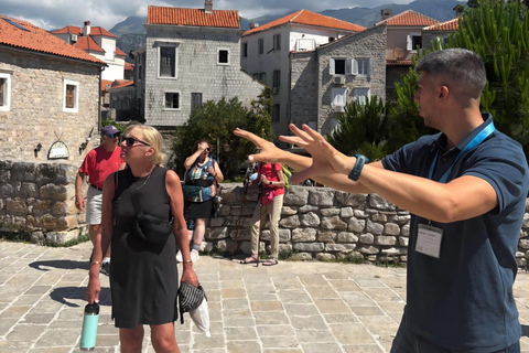 Budva: Guided Walking Tour with Old Town & Citadel
