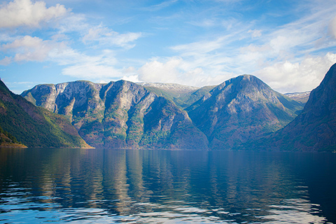 Oslo: Zug- und Bustour nach Bergen über Hardangervidda/Fjord