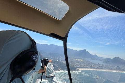 Rio de Janeiro: Helicopter Tour with an unforgettable view