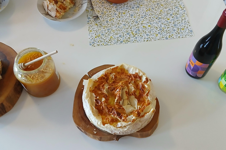 Sofia: Banitsa Pastry Class with a Local with Bulgarian Wine