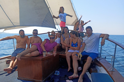 Lazy Full-Day Cruise